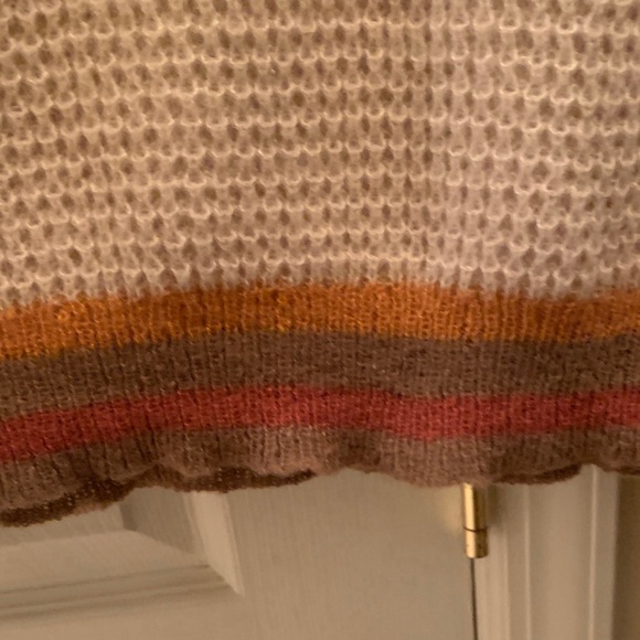 Hem & Thread Cream V-Neck Sweater with Multicolor Trim - Picture 9 of 11